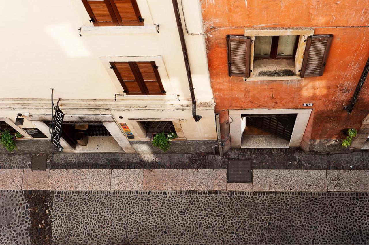 Vitti'S Home Verona 3 Buitenkant foto